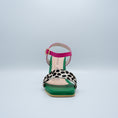 Load image into Gallery viewer, Sandalia casual multicolor animal print rosa y verde