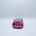 Load image into Gallery viewer, Sandalia plana casual rosa fushia detalle plata