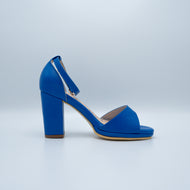 Novara sandalia casual azul - Moon Shoetique - Cuero genuino artesanal vista frontal
