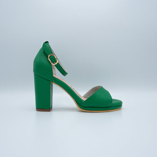 Sandalia casual abierta azul, verde, roja y multicolor